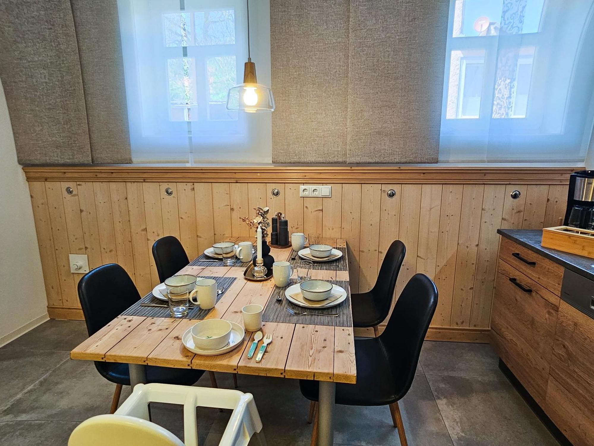 Micasa Rooms - Altbauflair Im Denkmal, Parken, Nahe Messe - Ega - Mdr Erfurt Esterno foto